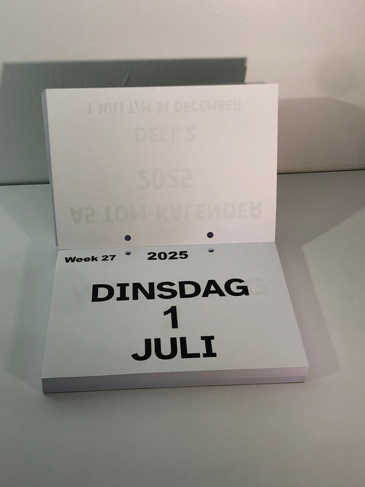 A5 TOM Kalender met grote letters en cijfers 2025 en 2026