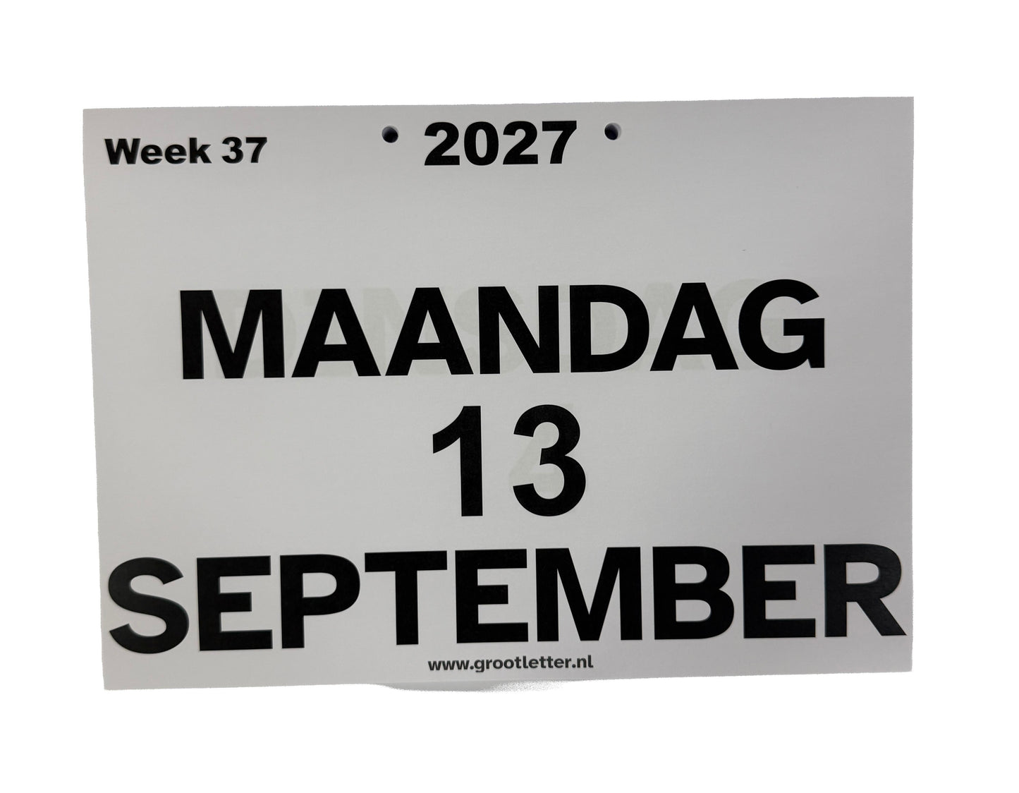 A4 TOM kalender met grote letters en cijfers 2026 / 2027